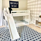 Litera baja doble sobre doble con tobogán y escaleras, cama de plataforma de madera maciza para niños, 14 barandillas