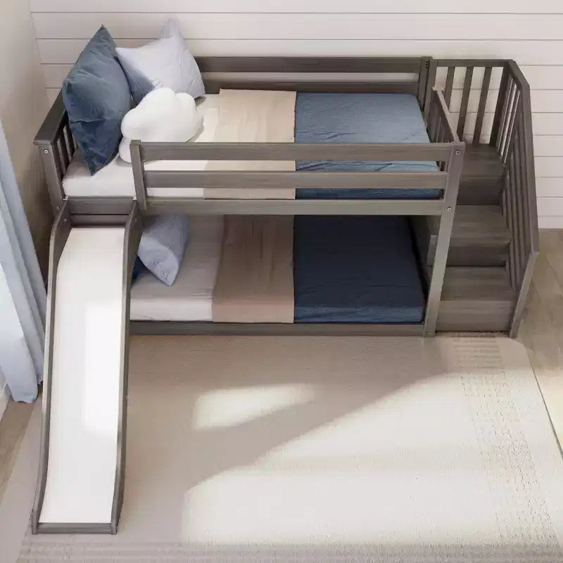 Litera baja doble sobre doble con tobogán y escaleras, cama de plataforma de madera maciza para niños, 14 barandillas